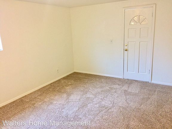 2nd image of 1226-A S Orange St