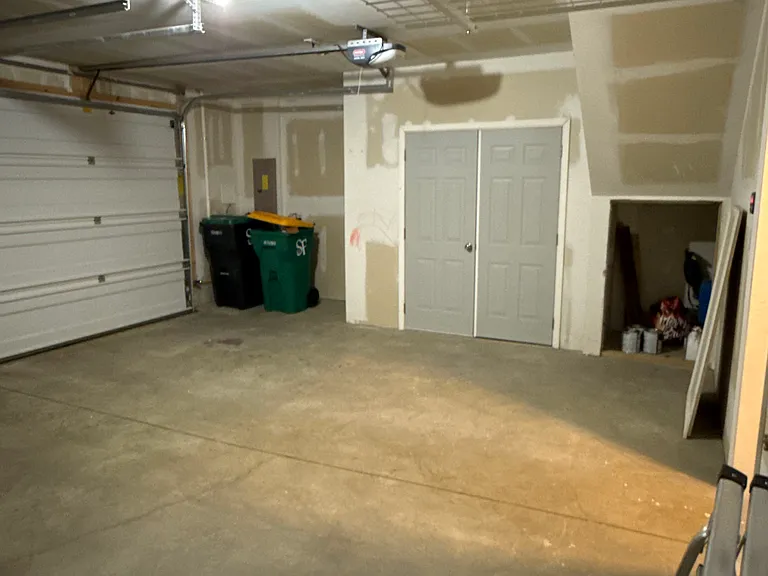 garage