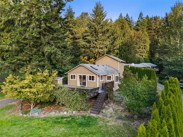 1228 S Lake Stickney Drive, Lynnwood, WA 98087