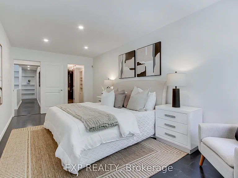 306 Sackville St #4 — Photo 11