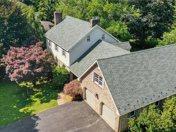 1874 Dartford Rd, Bethlehem, PA 18015