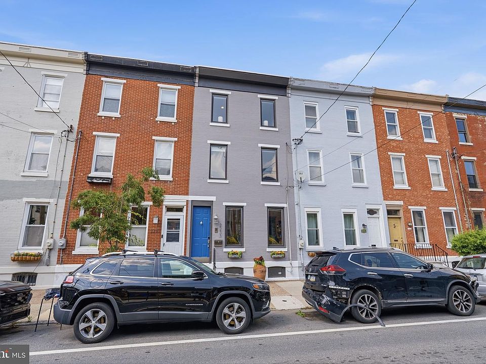 1st image of 2233 Bainbridge St