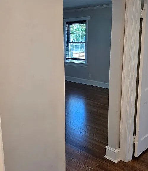 205 W London Ave — Photo 10