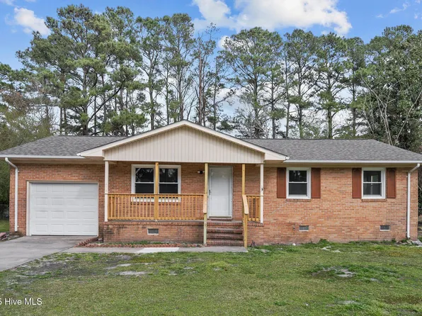 406 Pine Valley Road, Jacksonville, NC 28546