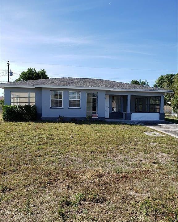1st image of 317 Canyon Dr N