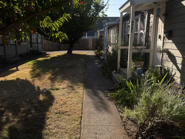 4907-4911 N Maryland Ave, Portland, OR 97217
