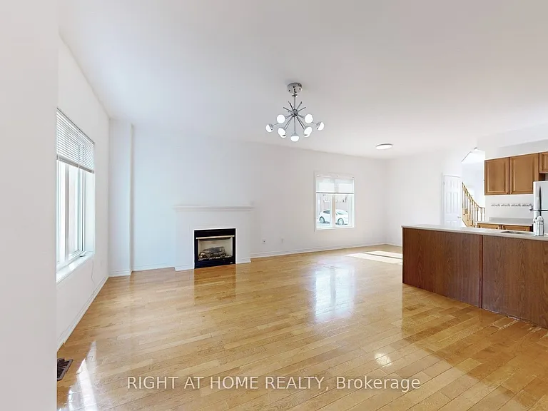 56 N Lake Rd #13 — Photo 3