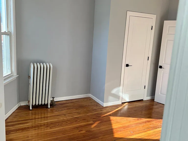 66 Tiffany Pl #2 — Photo 12