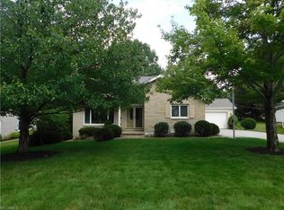 18938 Schlather Ln, Rocky River, OH 44116