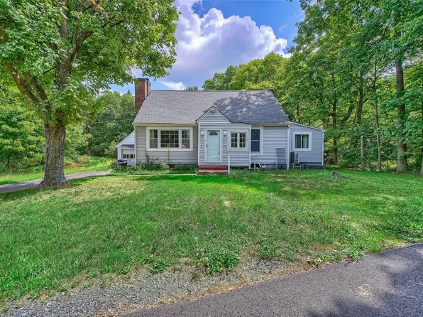 33 Hudson Rd, Washingtonville, NY 10992