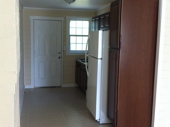 3rd image of 321 10th St S