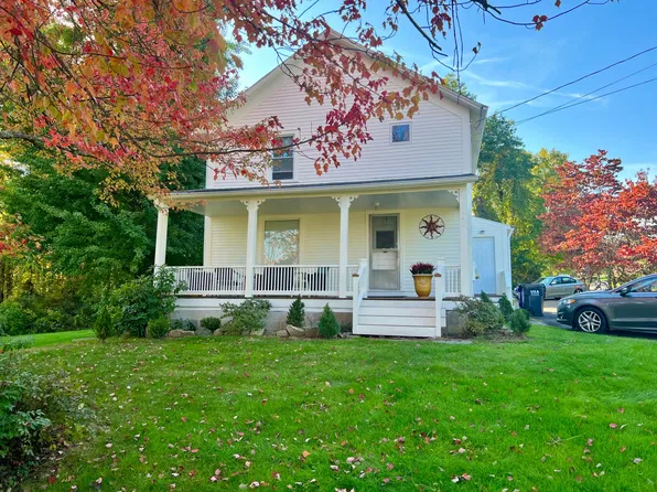 142 N East St, Amherst, MA 01002
