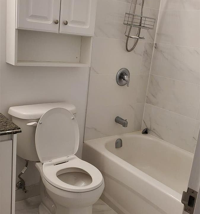 2nd image of 7 Bishop Ave #513