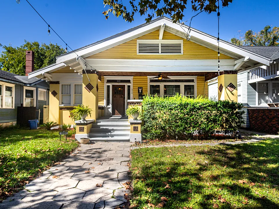 1922 Silver St