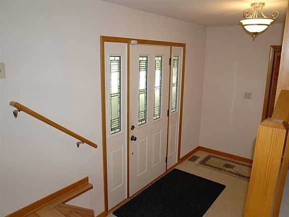 2nd image of 21740 Sunset Ln