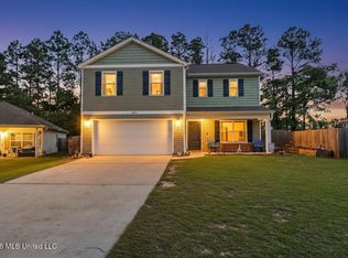 18520 Devin Ct, Gulfport, MS 39503