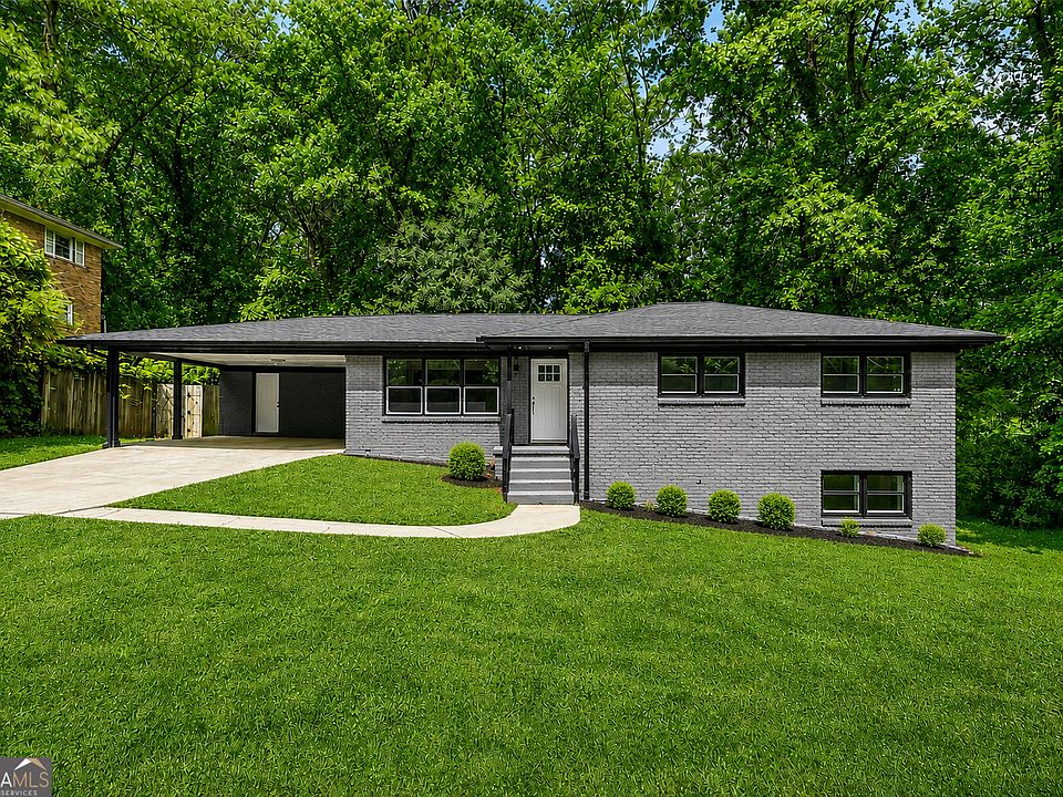 1st image of 2402 Dawn Dr