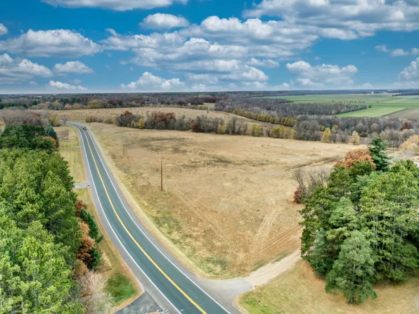 Saint Croix Trl, North Branch, MN 55056