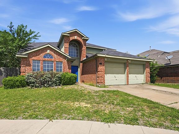 2nd image of 2082 Sailmaker Ct
