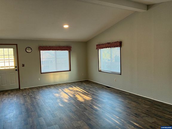 5th image of 2120 Robins Ln SE Unit 60