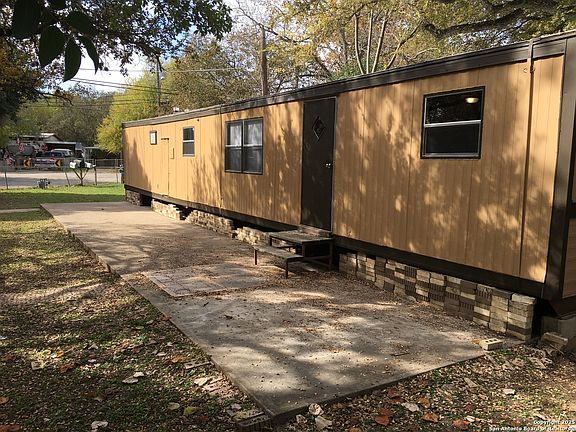 5th image of 6565 CEDAR LN