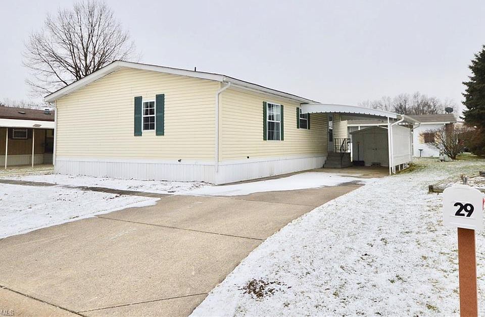 1st image of 29 Lees Ln #29