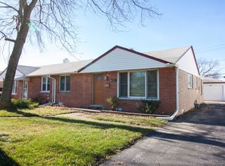 8930 S Crawford Ave, Hometown, IL