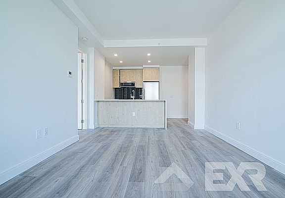 4th image of 160 Clarkson Ave APT 3N
