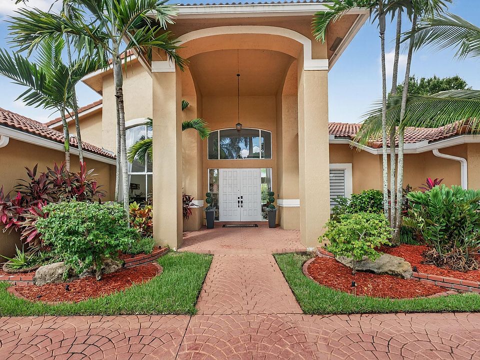 1st image of 10211 NW 50th Place