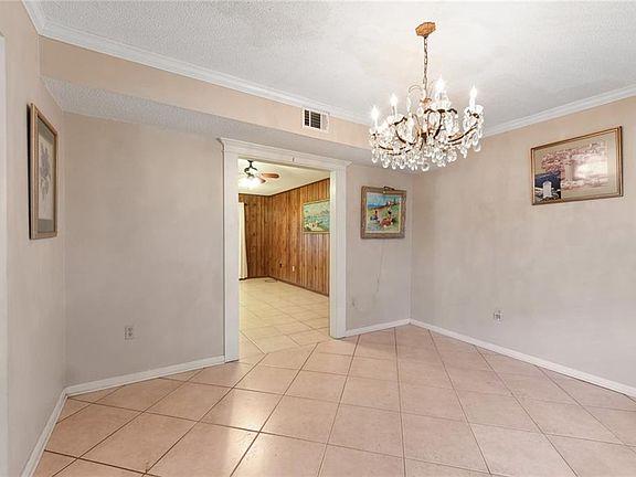 5th image of 8704 Chretien Point Pl