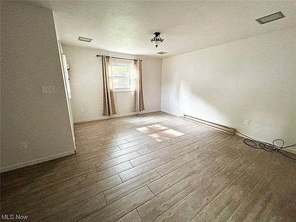2nd image of 316 S Edgehill Ave