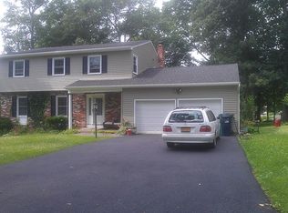 14 Ashwood Ter, Newburgh, NY 12550