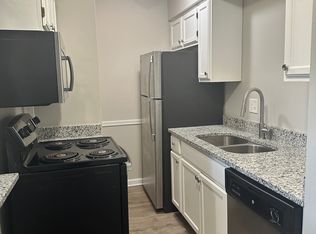 Midland Court Apartments, Shawnee, KS 66216
