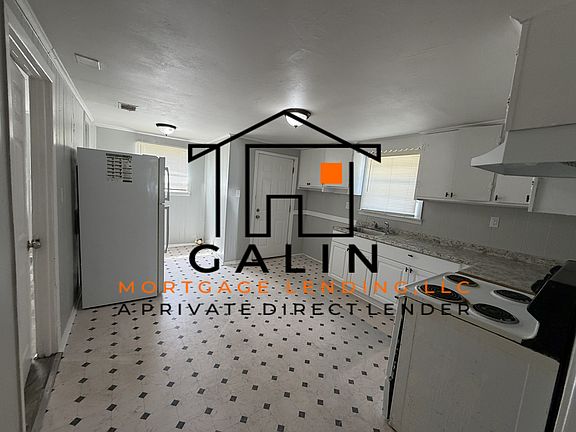 3rd image of 1105 Cornwall St