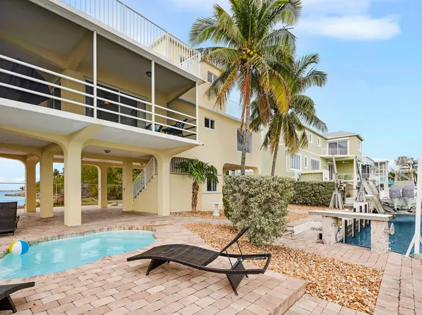 137 Ocean Ln, Plantation Key, FL 33036