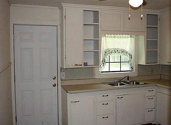 2nd image of 501 N Green St