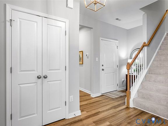 5th image of 1420 Westhall Gardens Dr