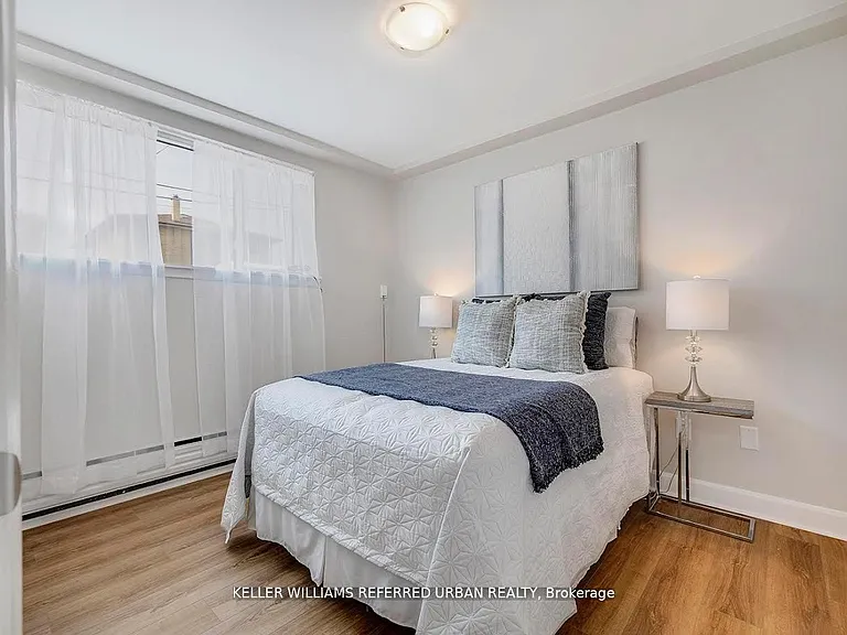 90 Portland St #6 — Photo 8