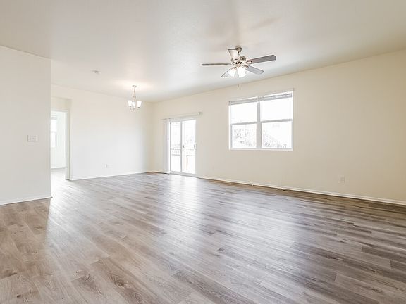 4th image of 535 Hermosa St