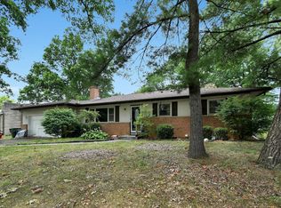 5630 Oakmont Dr, Columbus, OH 43232