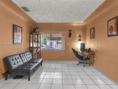 661 NW 52nd St, Miami, FL, 33127
