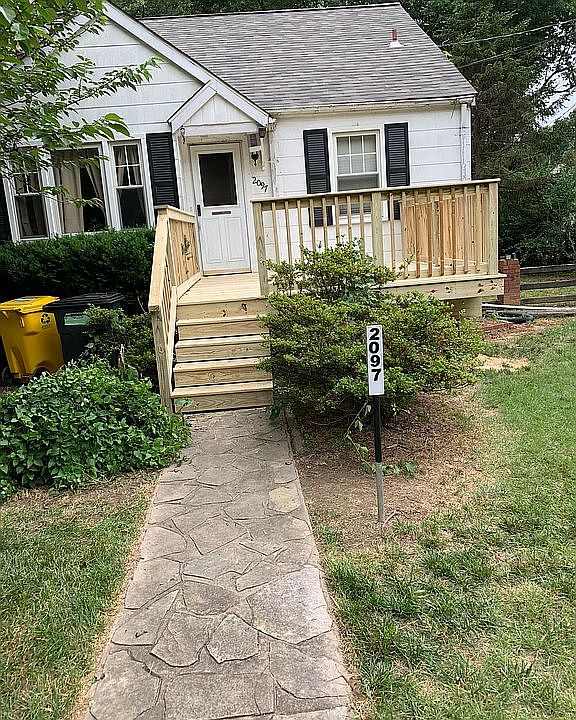 Front deck 