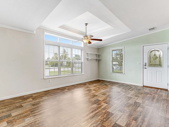 2nd image of 38 Sonderhen Dr