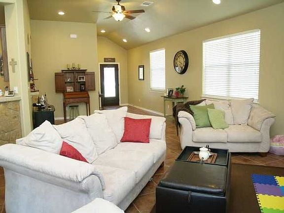 5th image of 179 Keanahalululu Ln