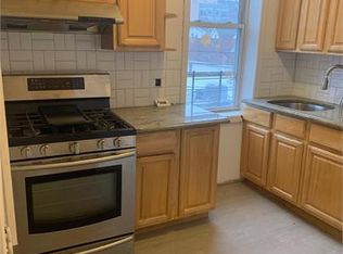 9119 172nd St APT 7, Jamaica, NY 11432