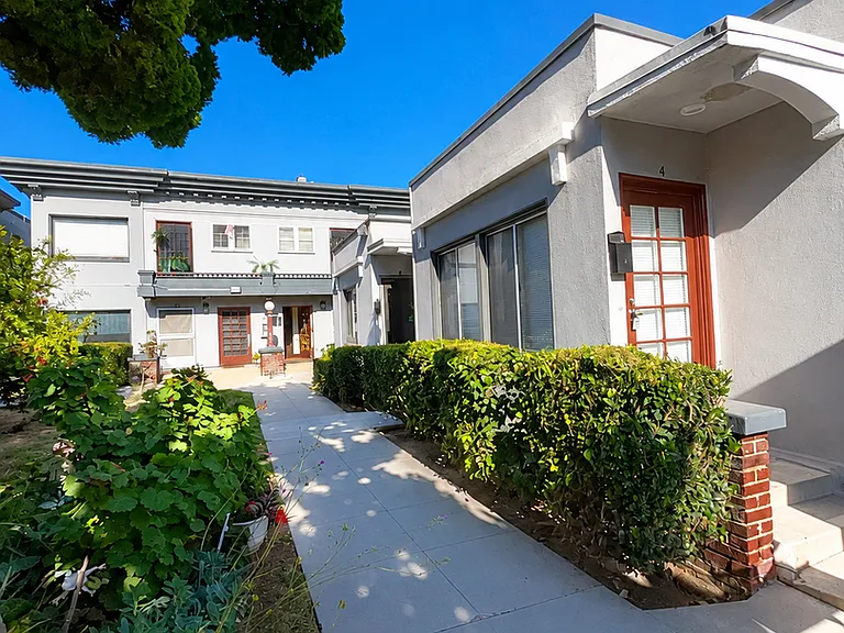 910 Pine Ave #924 — Photo 6