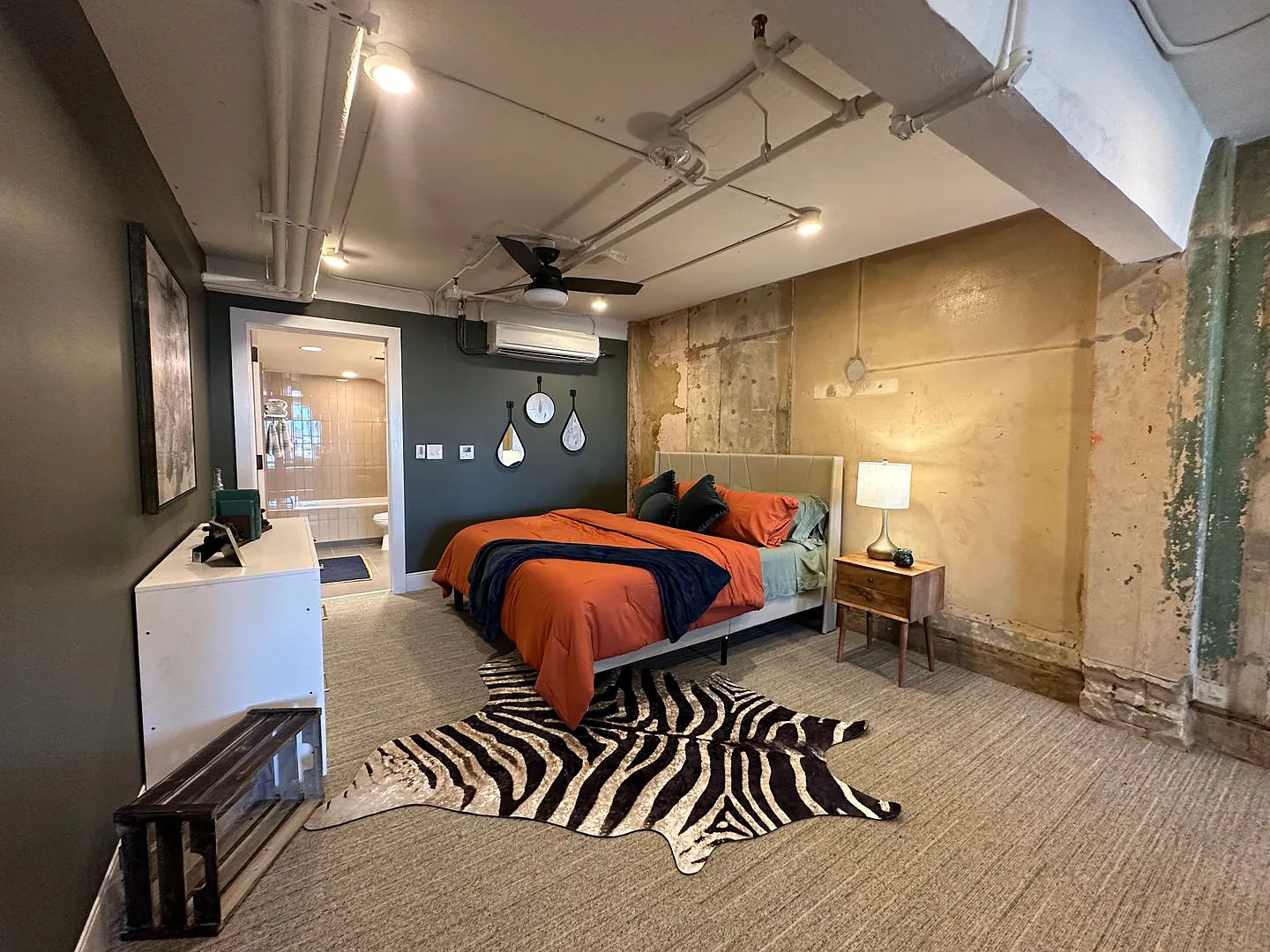 Luxury Condos In The Heart Of Alamo City — Photo 3