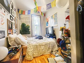 Rented by RELEASE NY