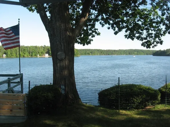 147 Lake Rd #24, Brookfield, MA 01506