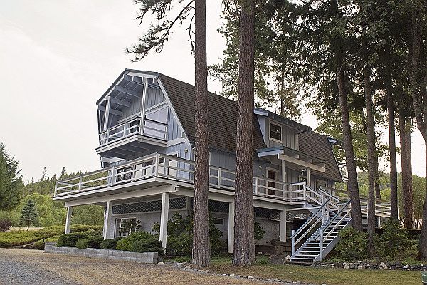 2nd image of 145 Shangrila Ln